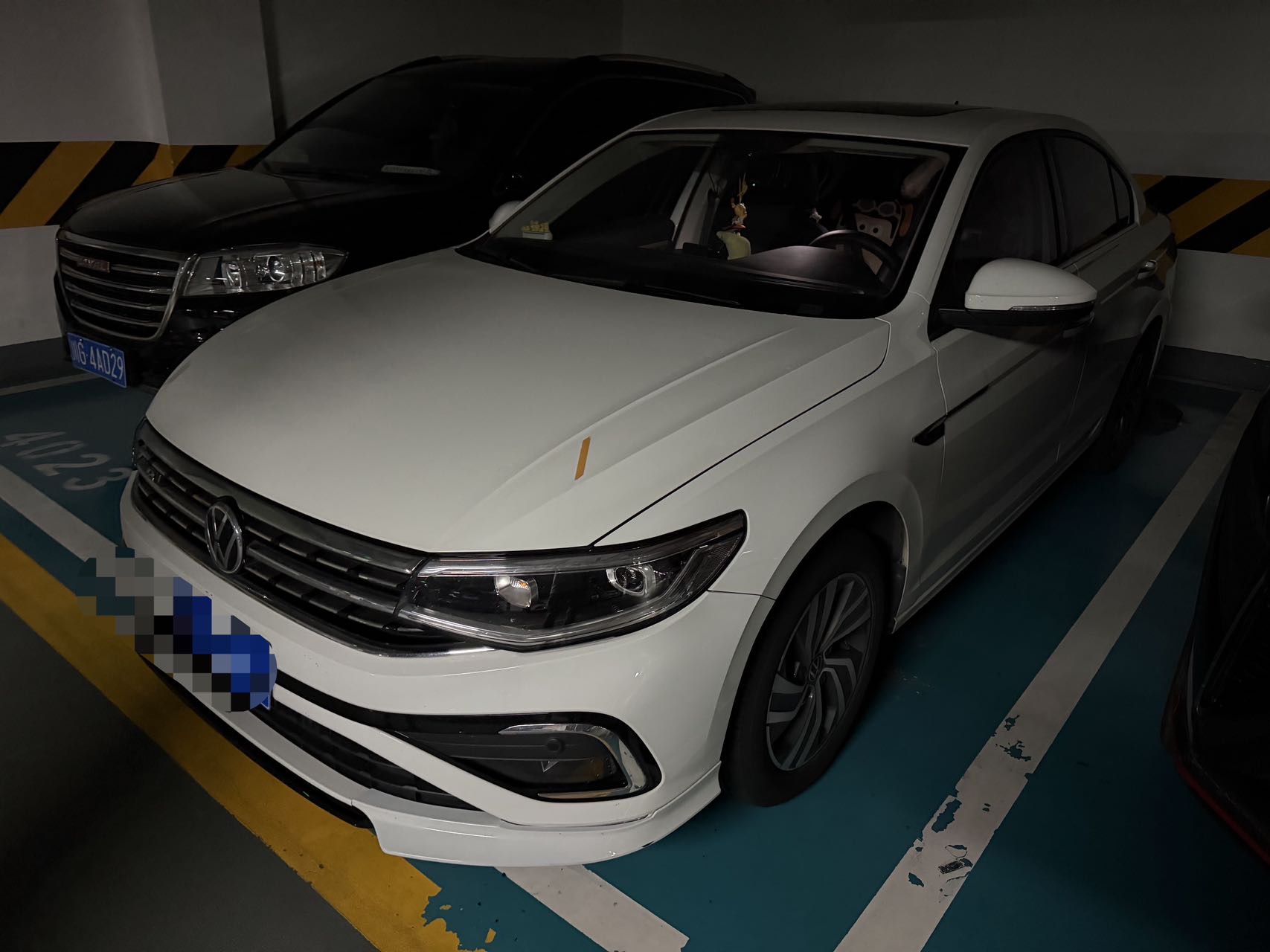 2024 2024 imagen de coche