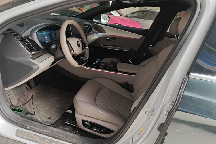BYD Han 2024 #19 BYD Han 2024 изображение автомобиля #19
