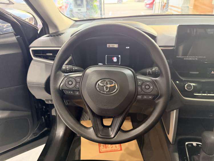 Toyota Corolla Cross 2024 car image #10