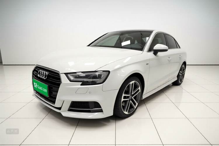 Audi A3 2017 car image #2