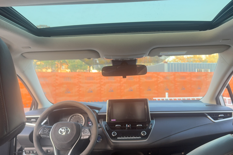 Toyota Corolla 2023 immagine di auto #16