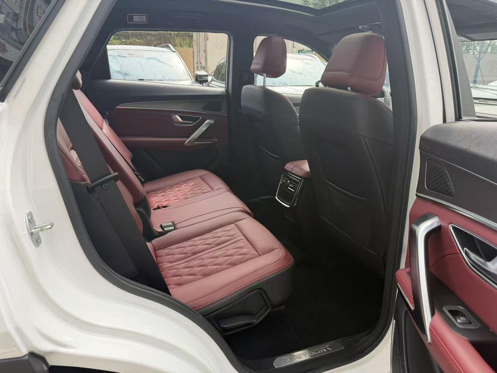 Jetour X70 PLUS 2024 #10 Jetour X70 PLUS 2024 car image #10