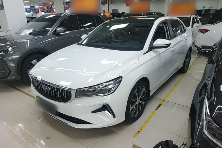 GEELY Emgrand 2023 car image #2