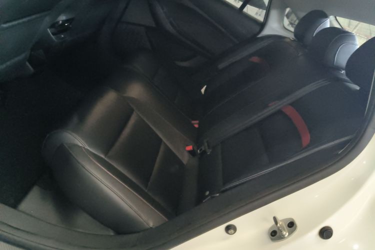 MG 5 2022 image de voiture #17