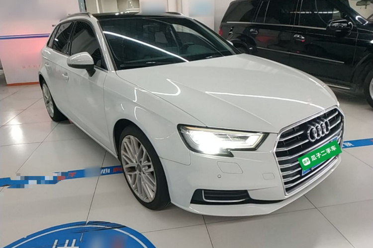 Audi A3 2017 car image #4