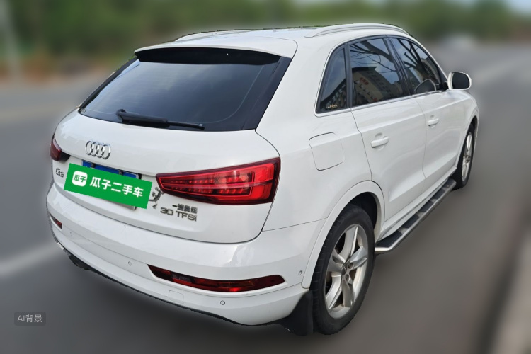 Audi Q3 2016 car image #7
