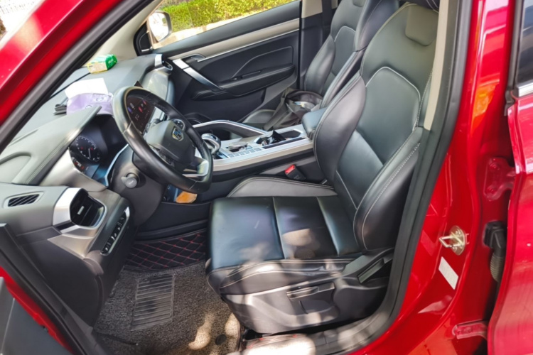 GEELY Coolray 2019 image de voiture #15