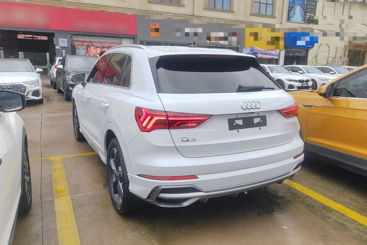 Audi Q3 2022 #5 Audi Q3 2022 car image #5