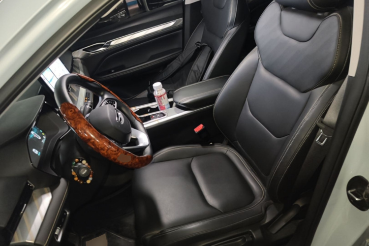 GEELY Emgrand L HiP 2023 #15 GEELY Emgrand L HiP 2023 car image #15