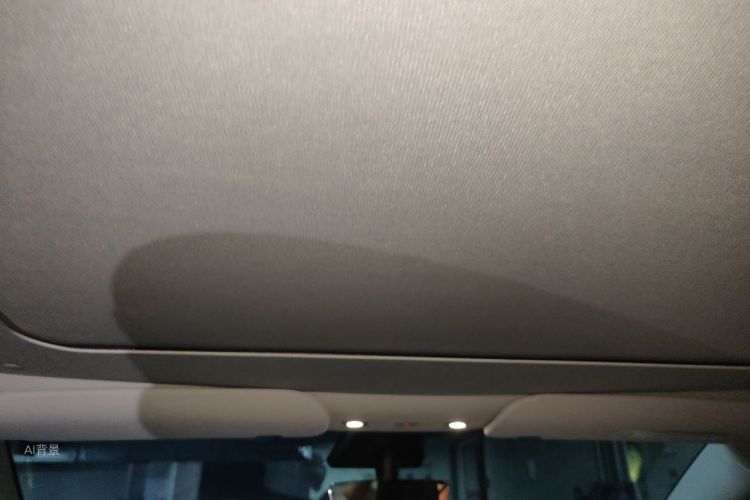 Tesla Model Y 2021 car image #20