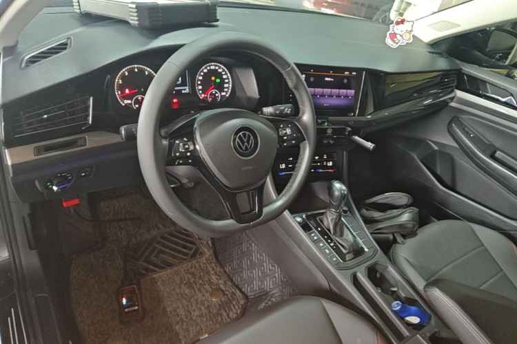 Volkswagen Bora 2021 immagine di auto #10