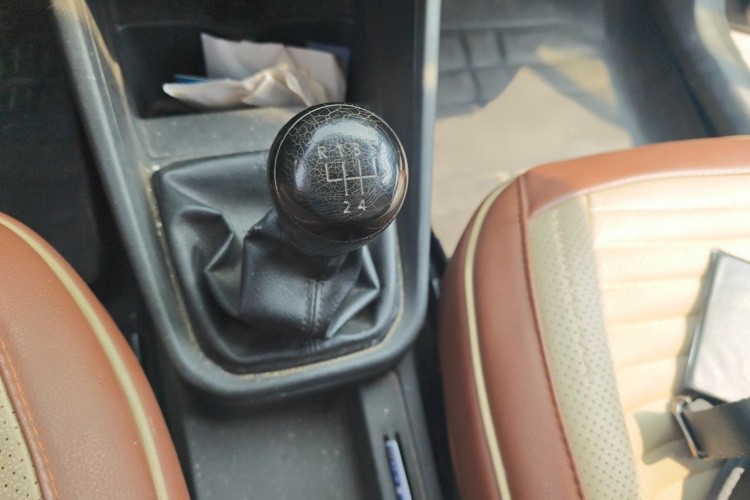 Volkswagen Santana 2018 car image #18