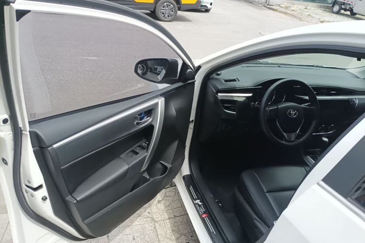 2016 immagine di auto #16
