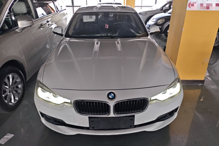 BMW 3 Series 2016 #3 BMW 3 Series 2016 car image #3