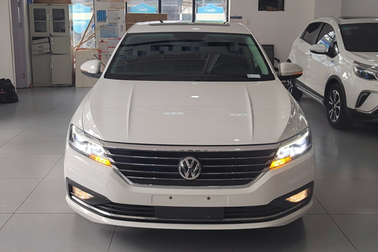 Volkswagen Lavida 2020 car image #3
