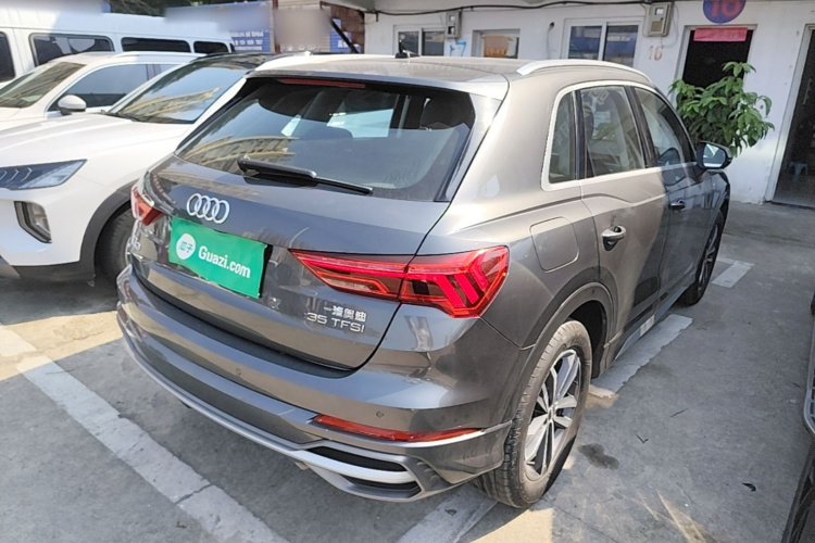 Audi Q3 2021 imagen de coche #5