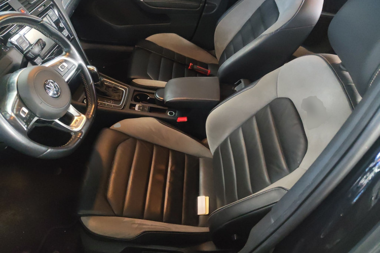 Volkswagen Golf 2018 immagine di auto #15