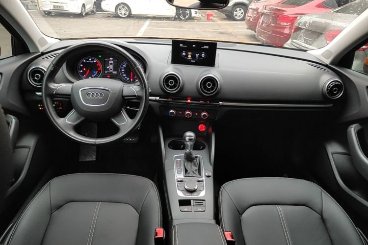 Audi A3 2016 car image #10