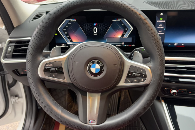 BMW 3 Series 2023 #13 BMW 3 Series 2023 car image #13