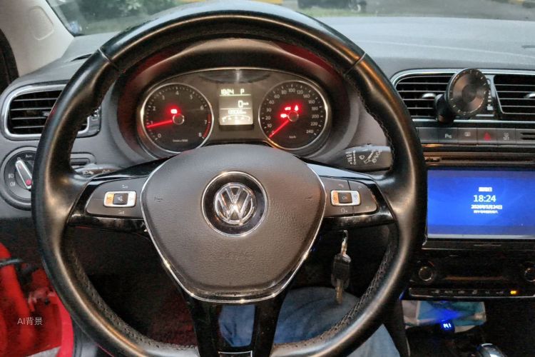 Volkswagen Polo 2015 #12 Volkswagen Polo 2015 car image #12