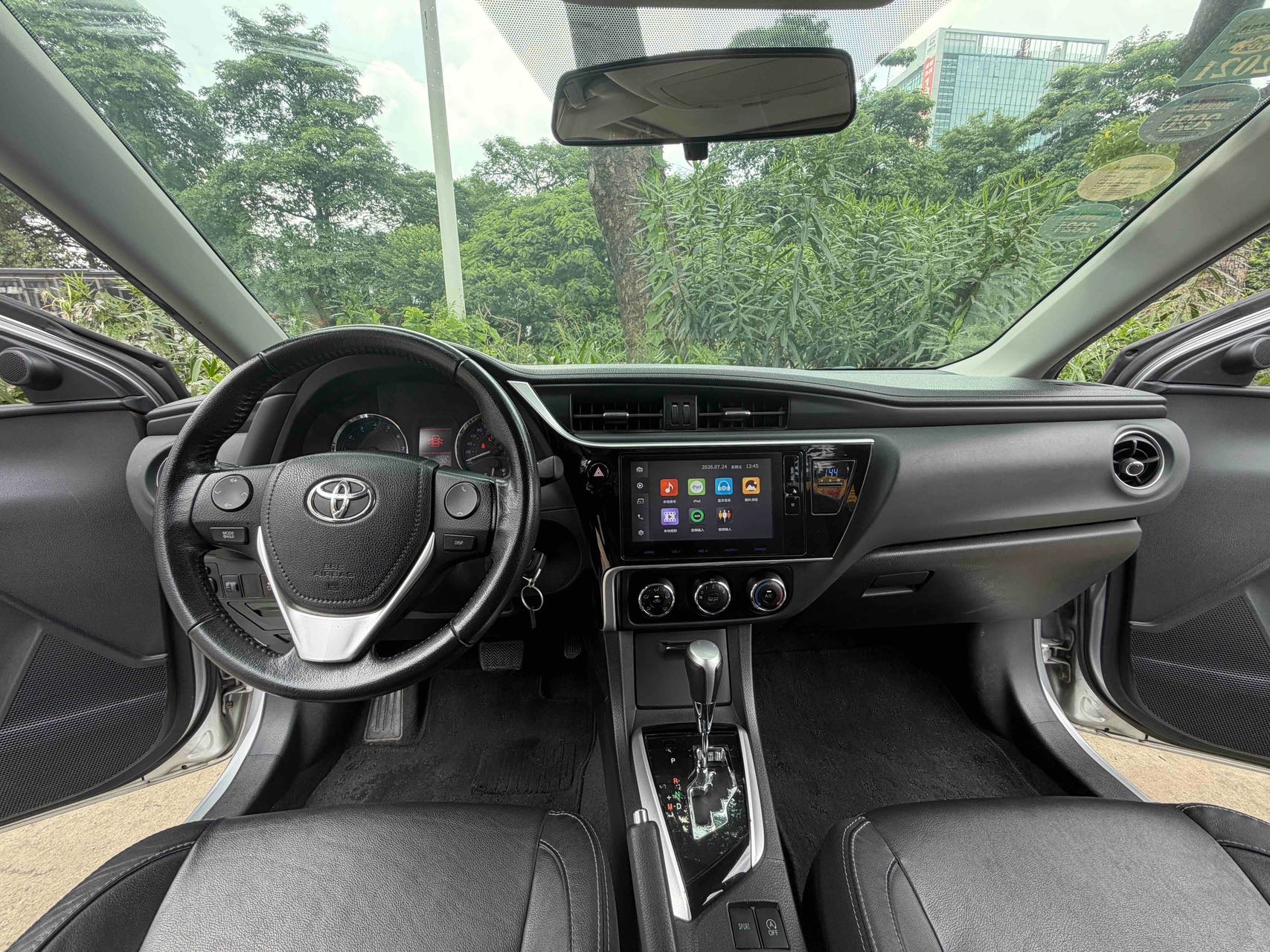 Toyota Corolla 2017 immagine di auto #5