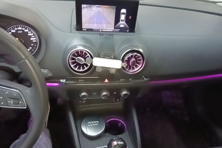 Audi A3 2020 car image #13