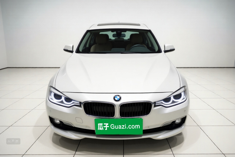 BMW 3 Series 2018 car image #3