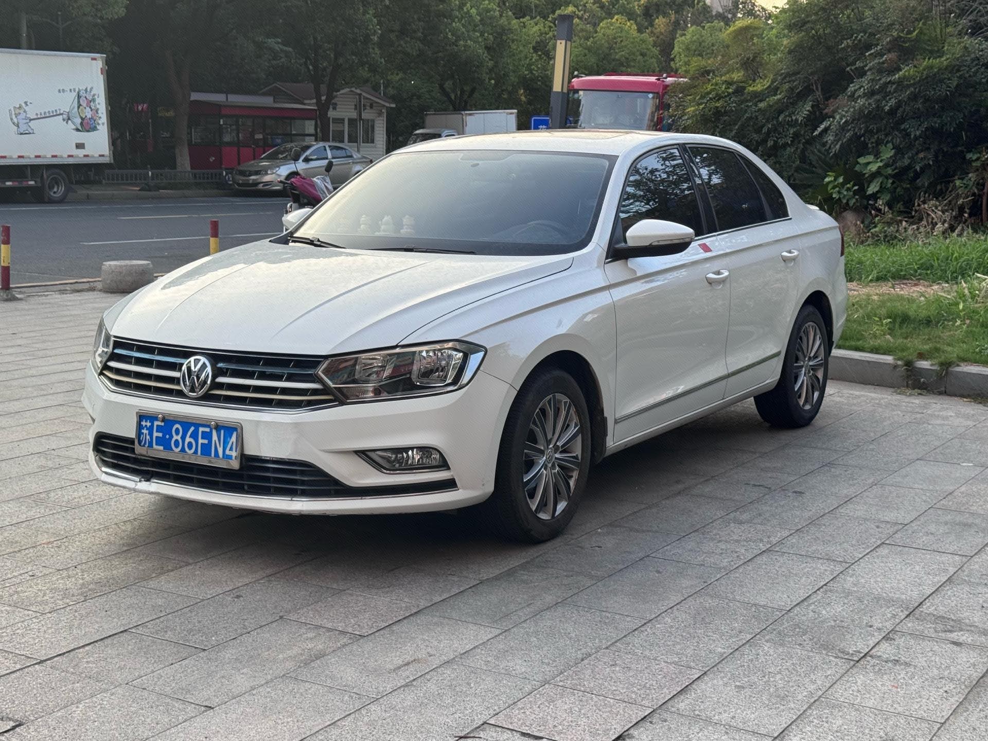 Volkswagen Bora 2016 Volkswagen Bora 2016 car image