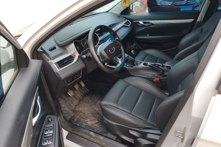 GEELY Emgrand 2019 #16 GEELY Emgrand 2019 car image #16