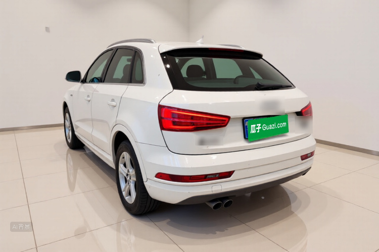 Audi Q3 2016 car image #5