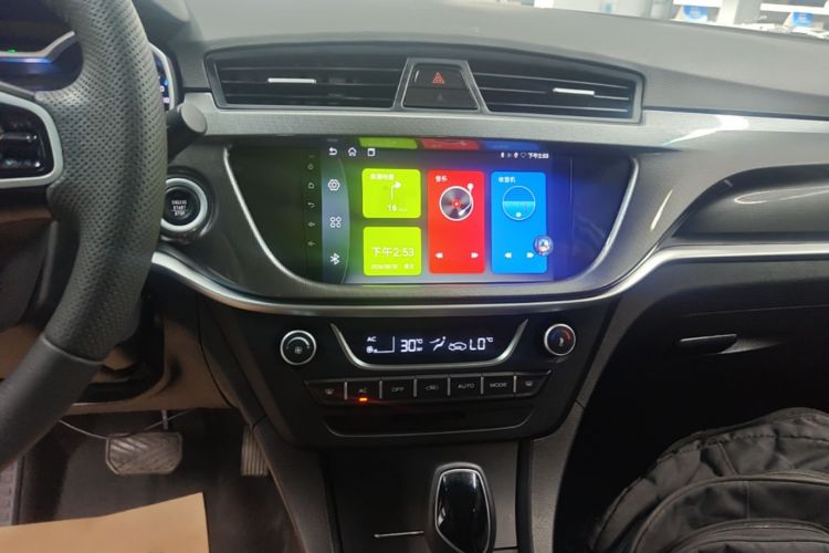 GEELY Emgrand 2017 #13 GEELY Emgrand 2017 car image #13