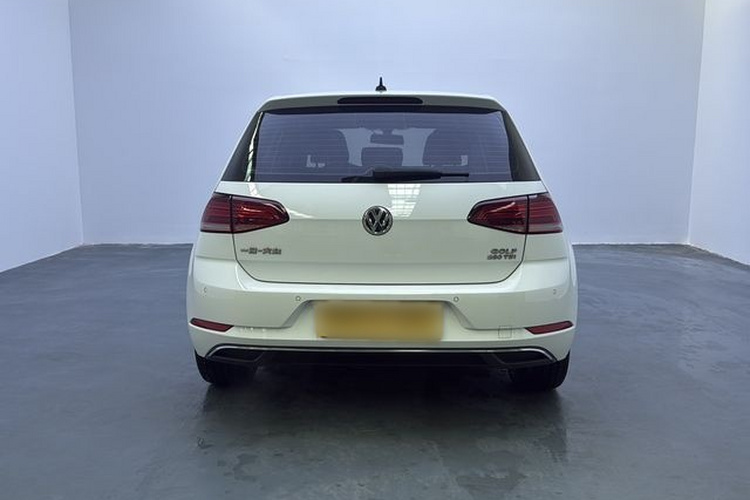 Volkswagen Golf 2020 car image #8