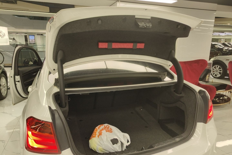 BMW 3 Series 2015 #22 BMW 3 Series 2015 car image #22