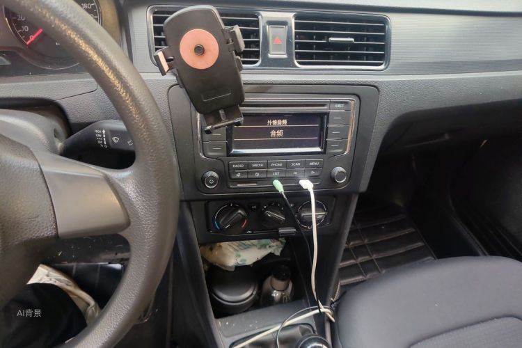 Volkswagen Santana 2015 car image #15