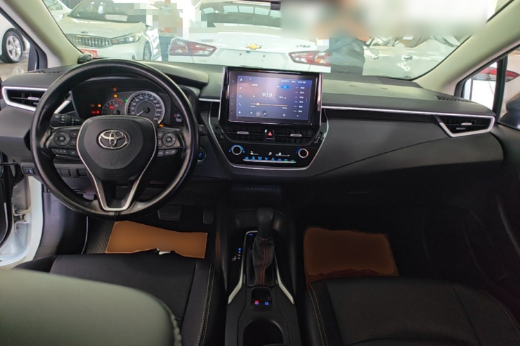 Toyota Corolla 2021 #10 Toyota Corolla 2021 car image #10