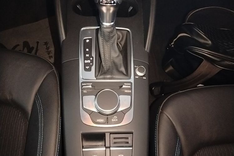Audi A3 2020 car image #14