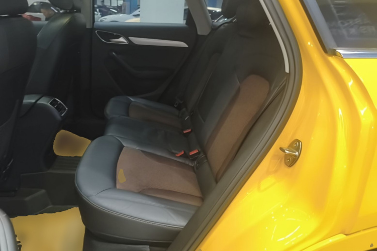 Audi Q3 2018 #17 Audi Q3 2018 car image #17