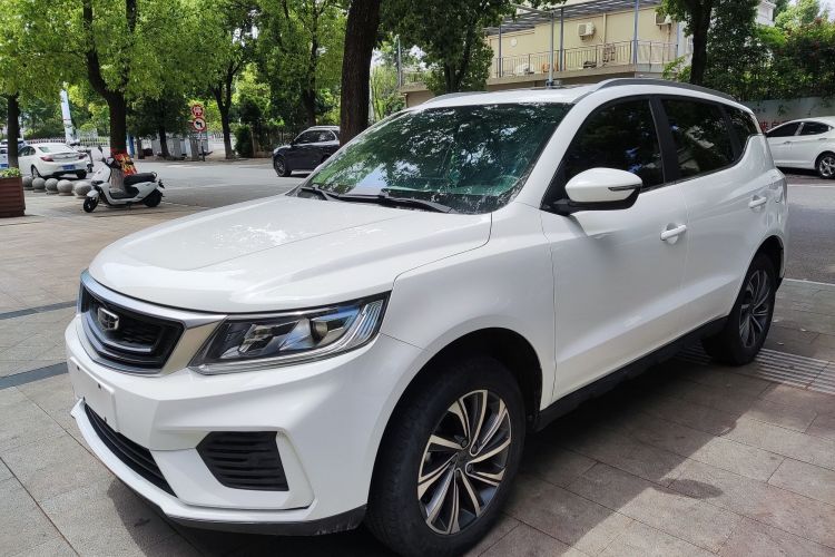 GEELY Vision X6 2020 car image #3