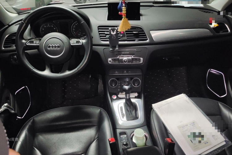 Audi Q3 2018 #11 Audi Q3 2018 car image #11