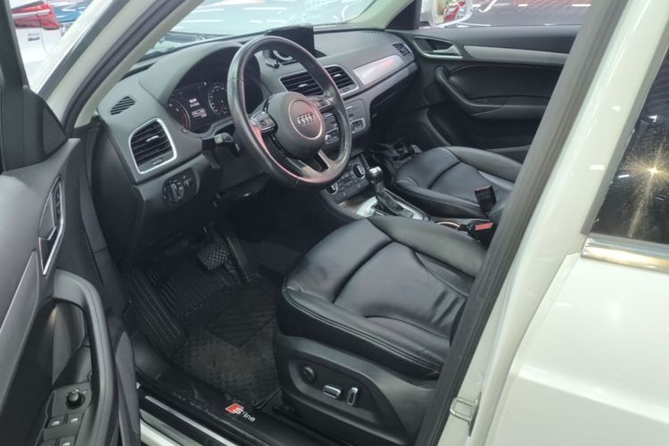 Audi Q3 2017 #16 Audi Q3 2017 car image #16