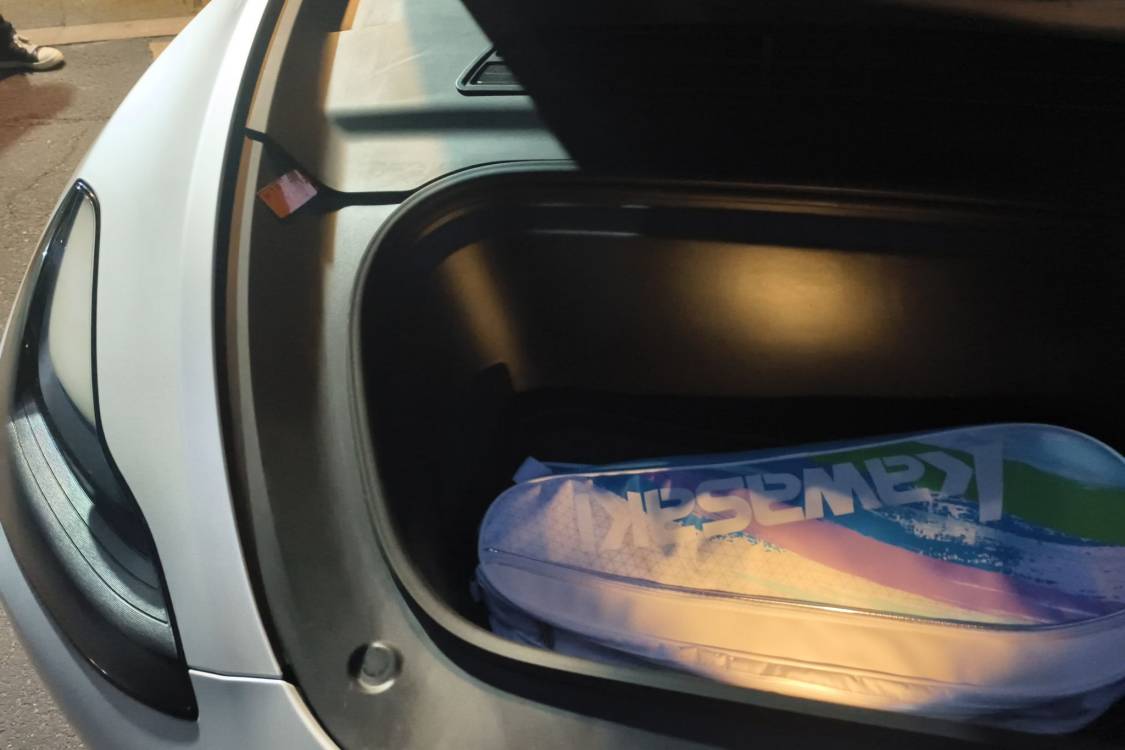 Tesla Model Y 2022 car image #11