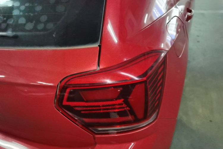 Volkswagen Polo 2020 car image #8