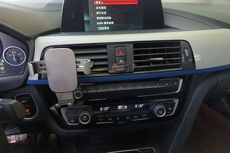 BMW 3 Series 2019 car image #15