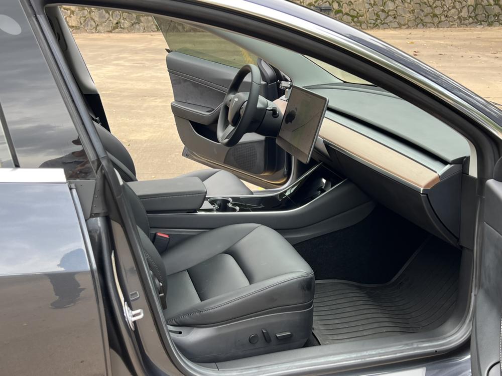Tesla Model 3 2020 #27 Tesla Model 3 2020 car image #27