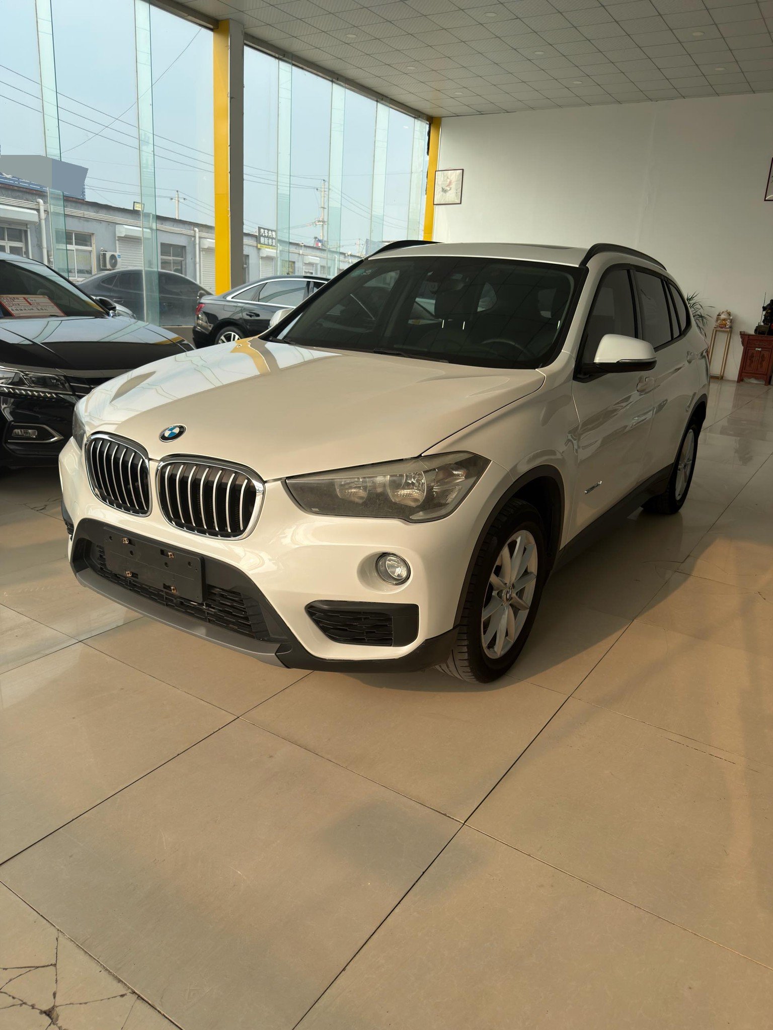 BMW X1 2017 car image 