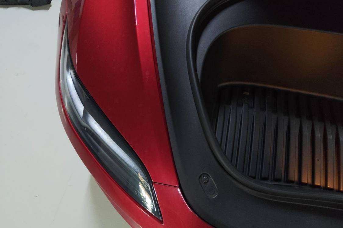 Tesla Model 3 2024 car image #11
