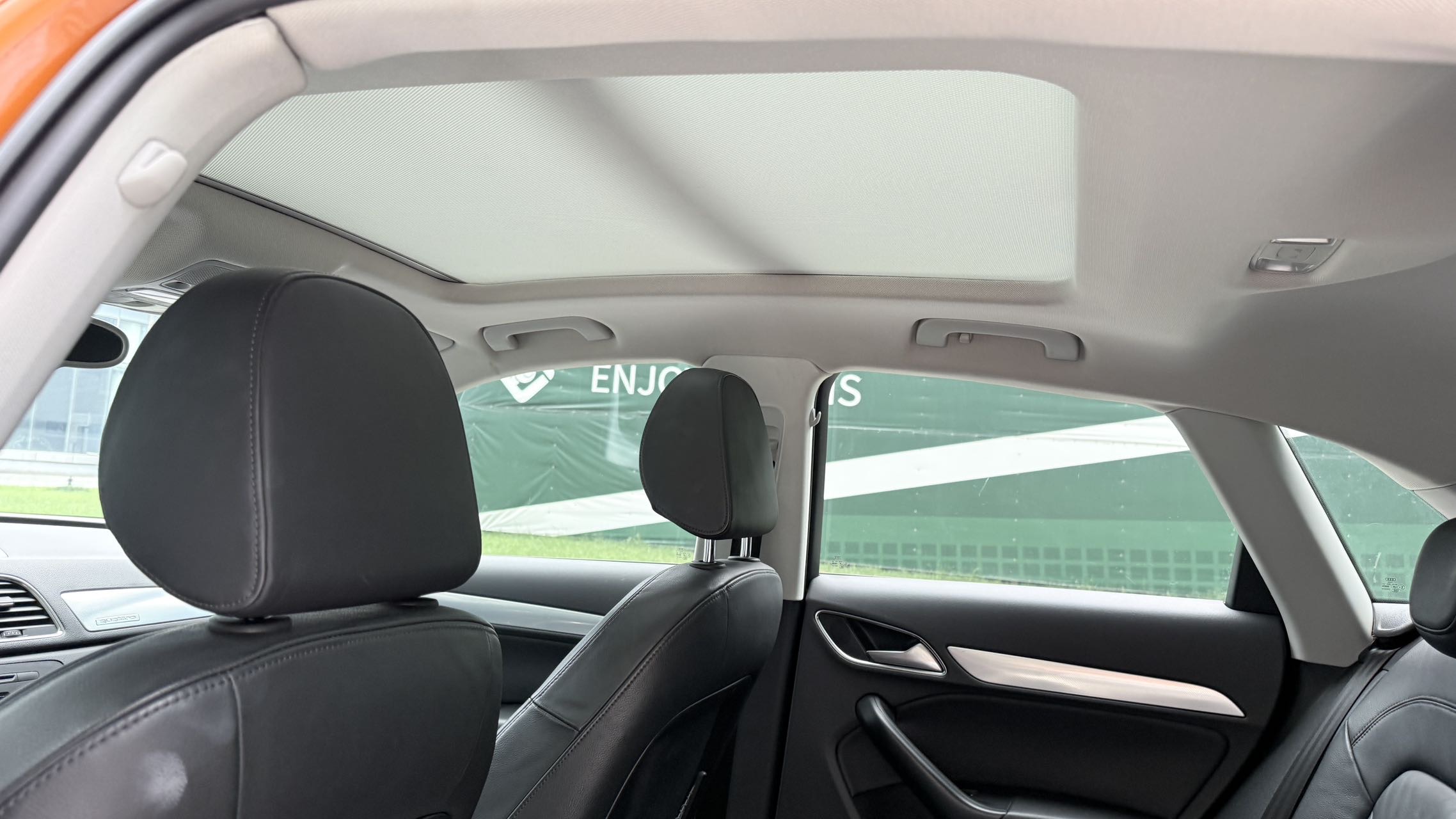 Audi Q3 2014 car image #8