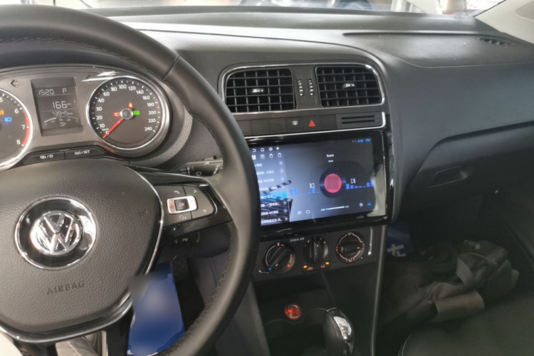 Volkswagen Polo 2018 #10 Volkswagen Polo 2018 car image #10