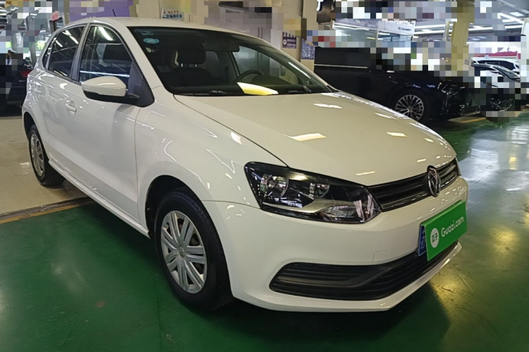 Volkswagen Polo 2017 car image #6
