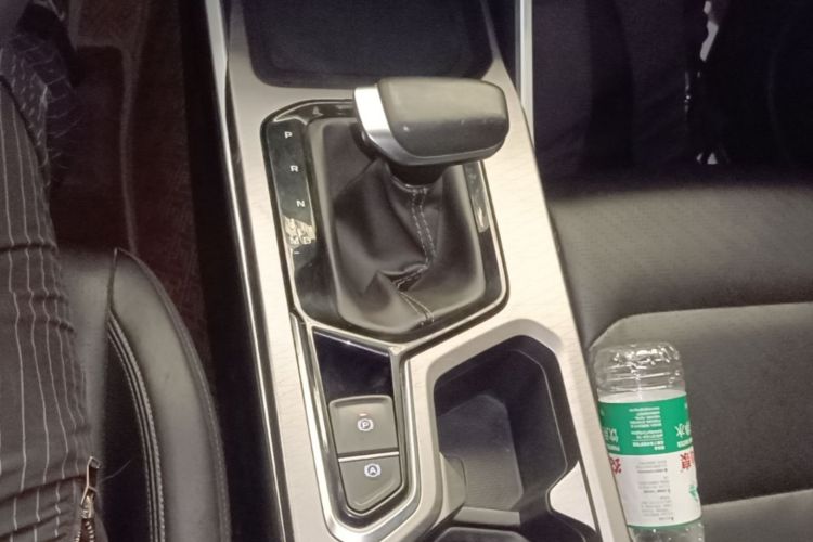 GEELY Emgrand 2022 #14 GEELY Emgrand 2022 immagine di auto #14